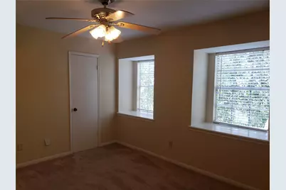 14333 Memorial Drive #99, Houston, TX 77079 - Photo 13