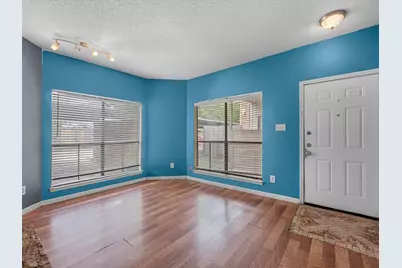 10179 Oakberry Street, Houston, TX 77042 - Photo 7