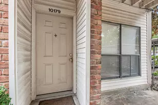 10179 Oakberry St, Houston, TX 77042 - Photo 5