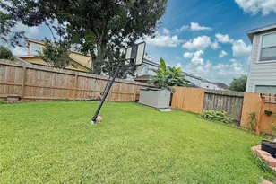 9507 Narnia Springs Ct, Houston, TX 77075 - Photo 19