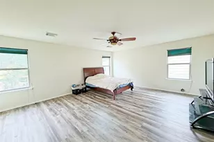9507 Narnia Springs Ct, Houston, TX 77075 - Photo 13