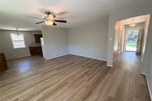 15930 Buccaneer Ln, Houston, TX 77062 - Photo 11