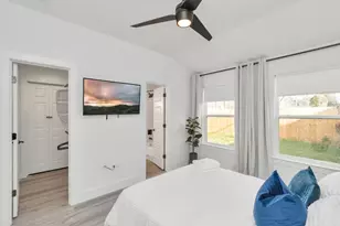 3735 Mainer St, Houston, TX 77021 - Photo 9