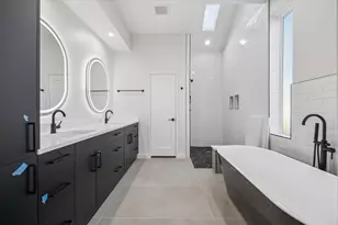 3903 Yale Heights Dr, Houston, TX 77018 - Photo 7