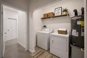 1020 10th St, Hempstead, TX 77445 - Photo 25
