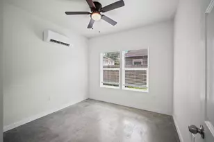1020 10th St, Hempstead, TX 77445 - Photo 21