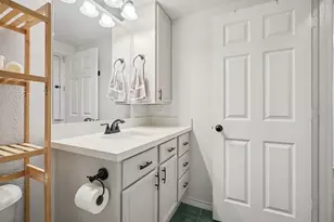 4506 N Live Oak Circle, Galveston, TX 77550 - Photo 15