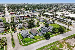 4506 N Live Oak Circle, Galveston, TX 77550 - Photo 27