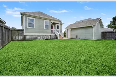 4506 N Live Oak Circle, Galveston, TX 77550 - Photo 23