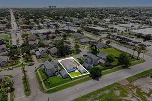 4506 N Live Oak Circle, Galveston, TX 77550 - Photo 29