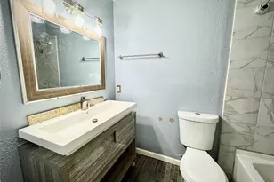 8918 Bissonnet St, Houston, TX 77074 - Photo 17