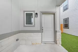 14211 Aston Pne Dr, Houston, TX 77032 - Photo 3