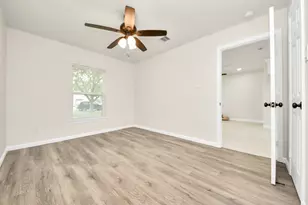 4802 Alvin St, Houston, TX 77033 - Photo 25