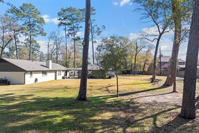 26307 Hillside Drive, Oak Ridge, TX 77386 - Photo 11