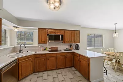 26307 Hillside Drive, Oak Ridge, TX 77386 - Photo 7