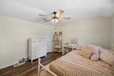 26307 Hillside Drive, Oak Ridge, TX 77386 - Photo 23