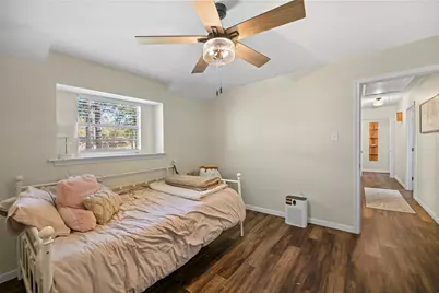 26307 Hillside Drive, Oak Ridge, TX 77386 - Photo 17