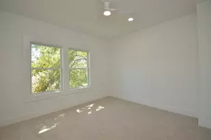 1207 Martin St, Houston, TX 77018 - Photo 31