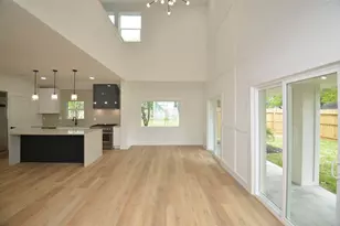 1207 Martin St, Houston, TX 77018 - Photo 11