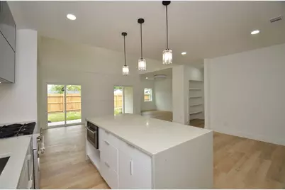 1207 Martin Street, Houston, TX 77018 - Photo 9