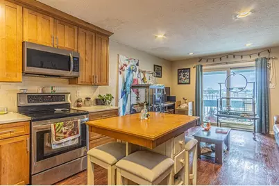 580 Pleasure Island Boulevard #207, Port Arthur, TX 77640 - Photo 3