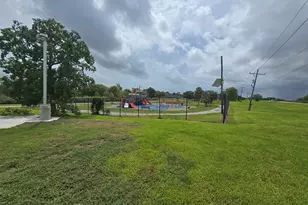 580 Pleasure Island Blvd, Port Arthur, TX 77640 - Photo 15