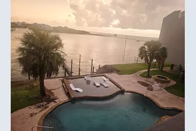 580 Pleasure Island Boulevard #207, Port Arthur, TX 77640 - Photo 1