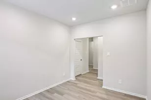 12018 Marlin Strait Dr, Baytown, TX 77523 - Photo 15