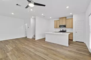 2630 Afton Hts Wy, Houston, TX 77051 - Photo 19