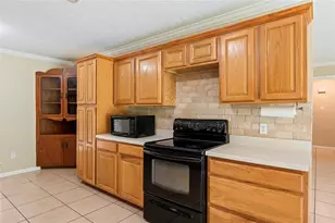 1857 County Rd 99, Alvin, TX 77511 - Photo 9