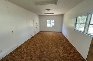 612 S East St, Edna, TX 77957 - Photo 11