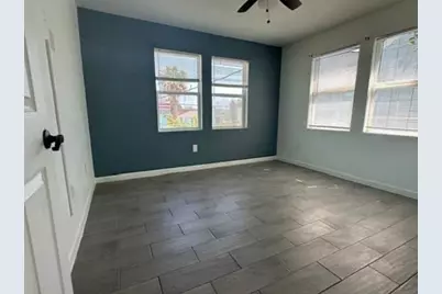 5918 Avenue R, Galveston, TX 77551 - Photo 7