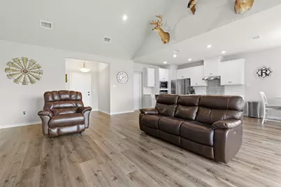 596 J W Martine Road, Hearne, TX 77859 - Photo 5