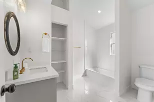 11003 Landsbury Ct, Houston, TX 77099 - Photo 21