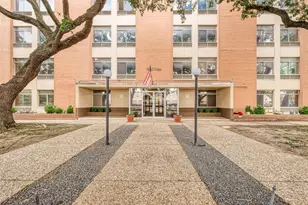 7520 Hornwood Dr, Houston, TX 77036 - Photo 1