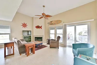 8111 Broadway Street #5, Galveston, TX 77554 - Photo 25