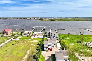 8111 Broadway St, Galveston, TX 77554 - Photo 5