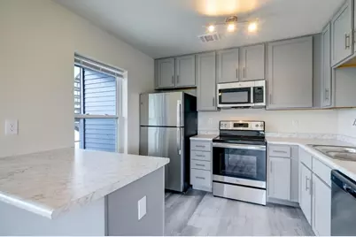 155 Plez Morgan Drive #1F, Montgomery, TX 77356 - Photo 5