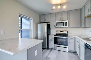 155 Plez Morgan Dr, Montgomery, TX 77356 - Photo 5