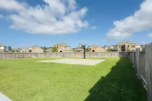 14227 Irvine Rnch Trl, Conroe, TX 77384 - Photo 23