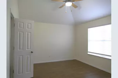 16327 Bettong Court, Sugar Land, TX 77498 - Photo 11
