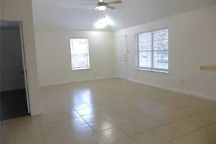 16327 Bettong Ct, Sugar Land, TX 77498 - Photo 7