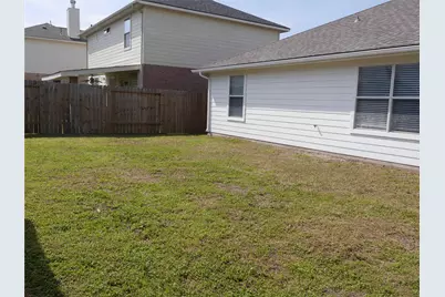 16327 Bettong Court, Sugar Land, TX 77498 - Photo 17