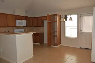 16327 Bettong Ct, Sugar Land, TX 77498 - Photo 5