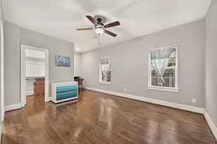 730 E 17th St, Houston, TX 77008 - Photo 23