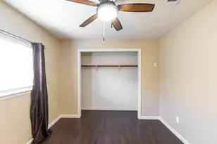 2438 Tall Ships Dr, Friendswood, TX 77546 - Photo 25