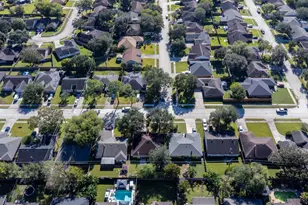 2438 Tall Ships Dr, Friendswood, TX 77546 - Photo 41