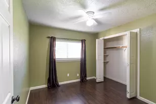 2438 Tall Ships Dr, Friendswood, TX 77546 - Photo 31