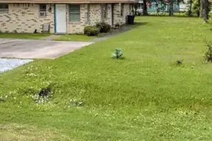 7205 Springdale St, Houston, TX 77028 - Photo 3