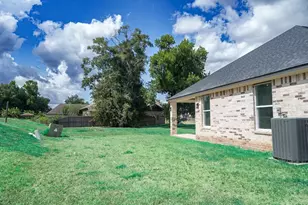 2306 Ridgewood Dr Dr, West Columbia, TX 77486 - Photo 29